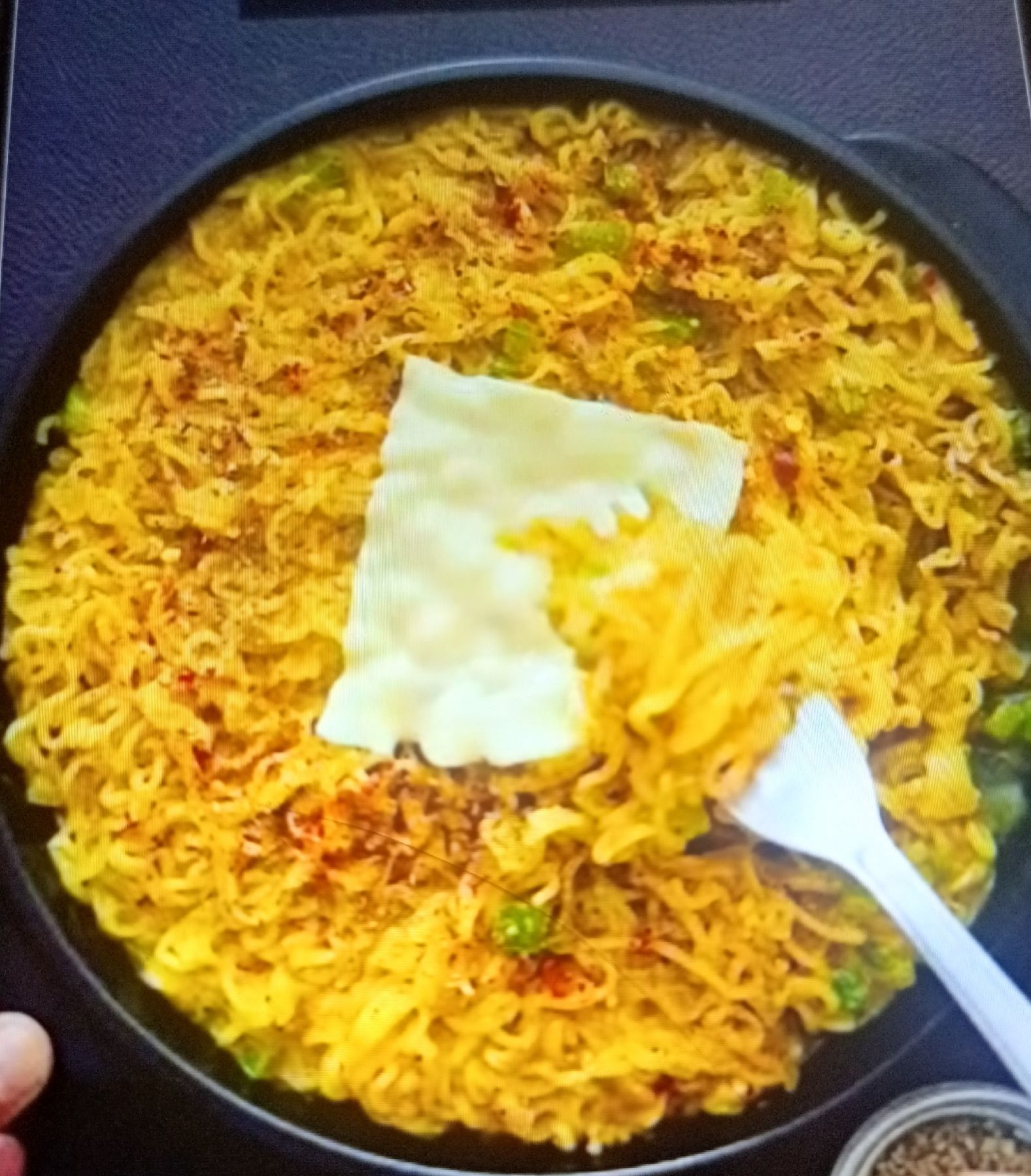 Maggi cheese