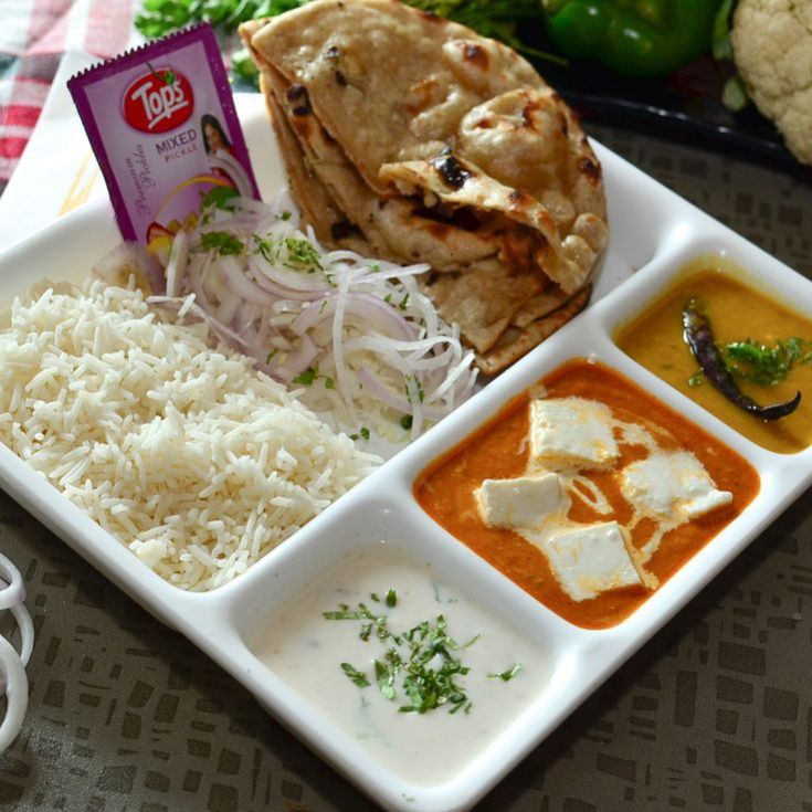 Premium aloo matter thali