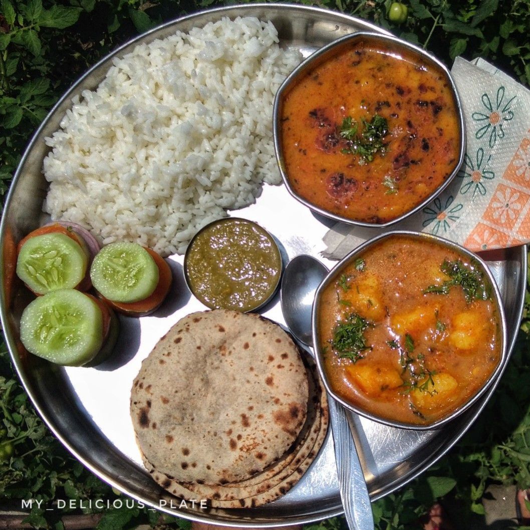 Premium shahi paneer thali