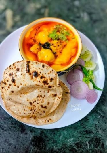 Kadhi Pakoda Chawal Meal