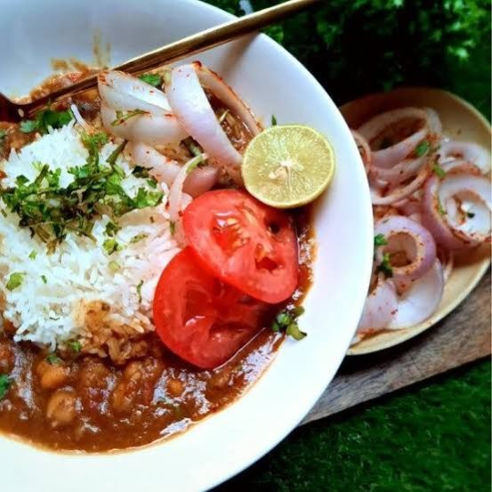 Chole Chawal Meal