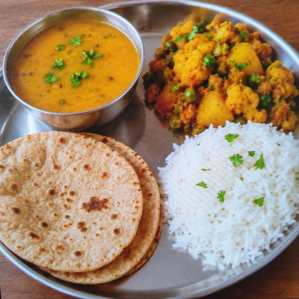 REGULAR THALI (WITH EXTRA SABJI)