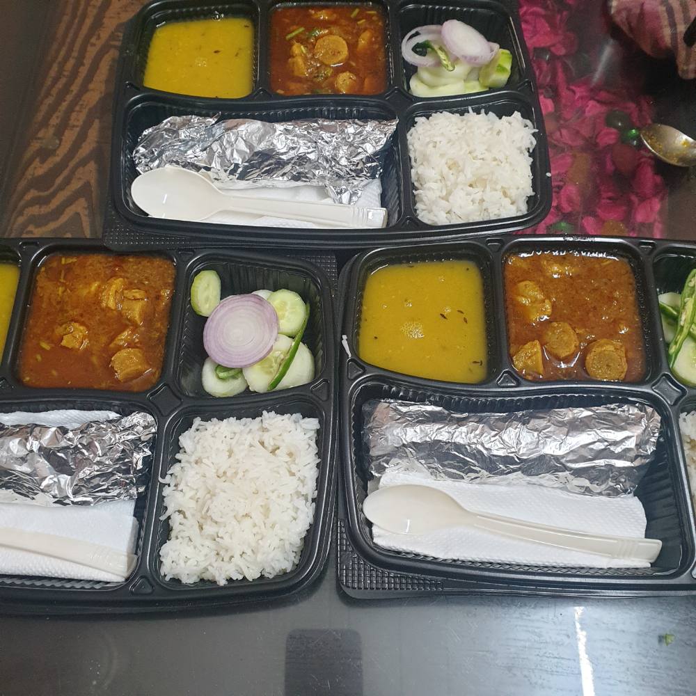 Regular veg thali