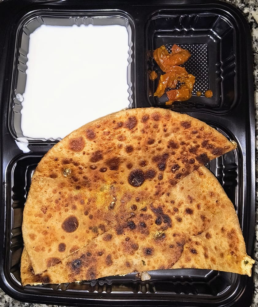 Paneer pyaaz pratha